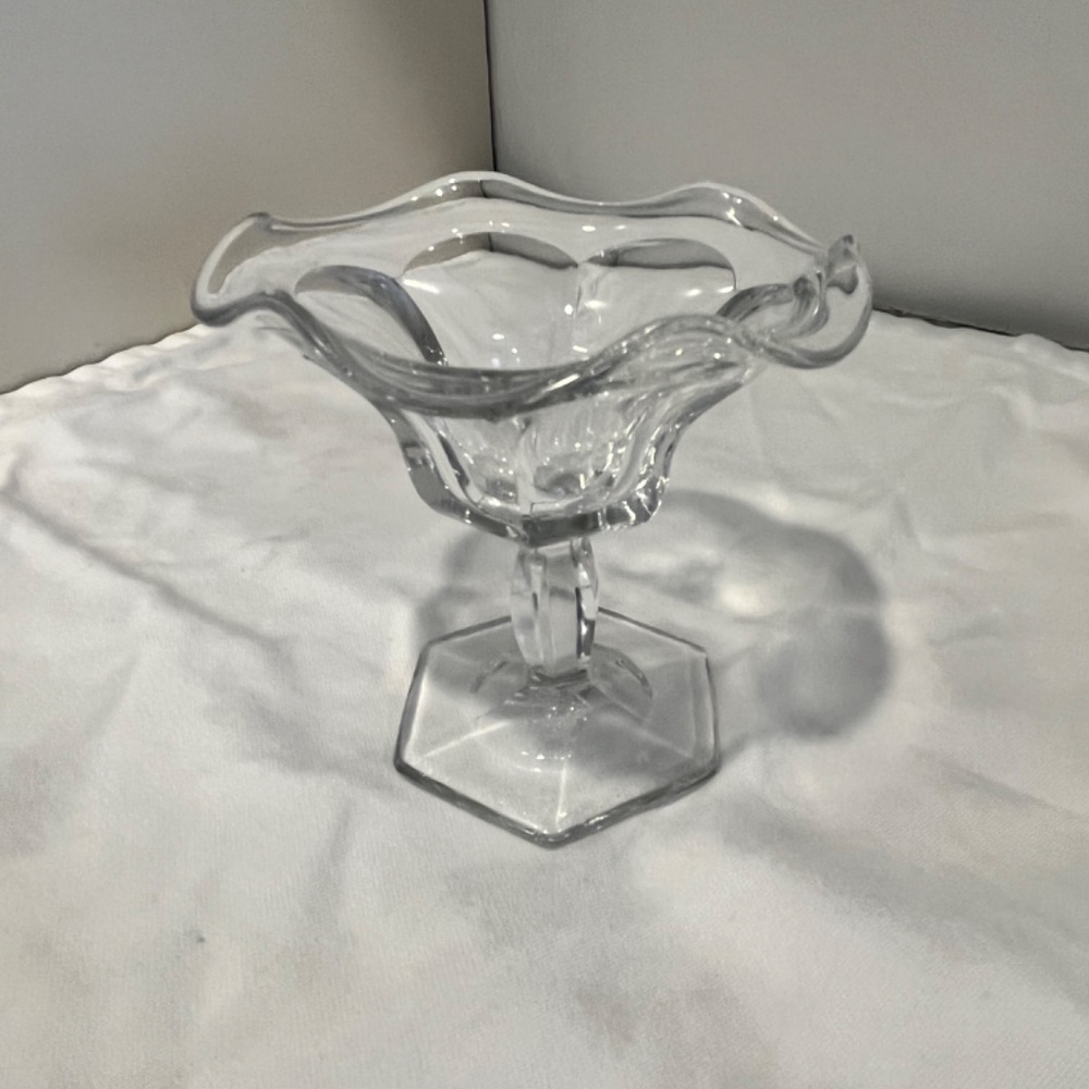 Heisey mini sundea dishes